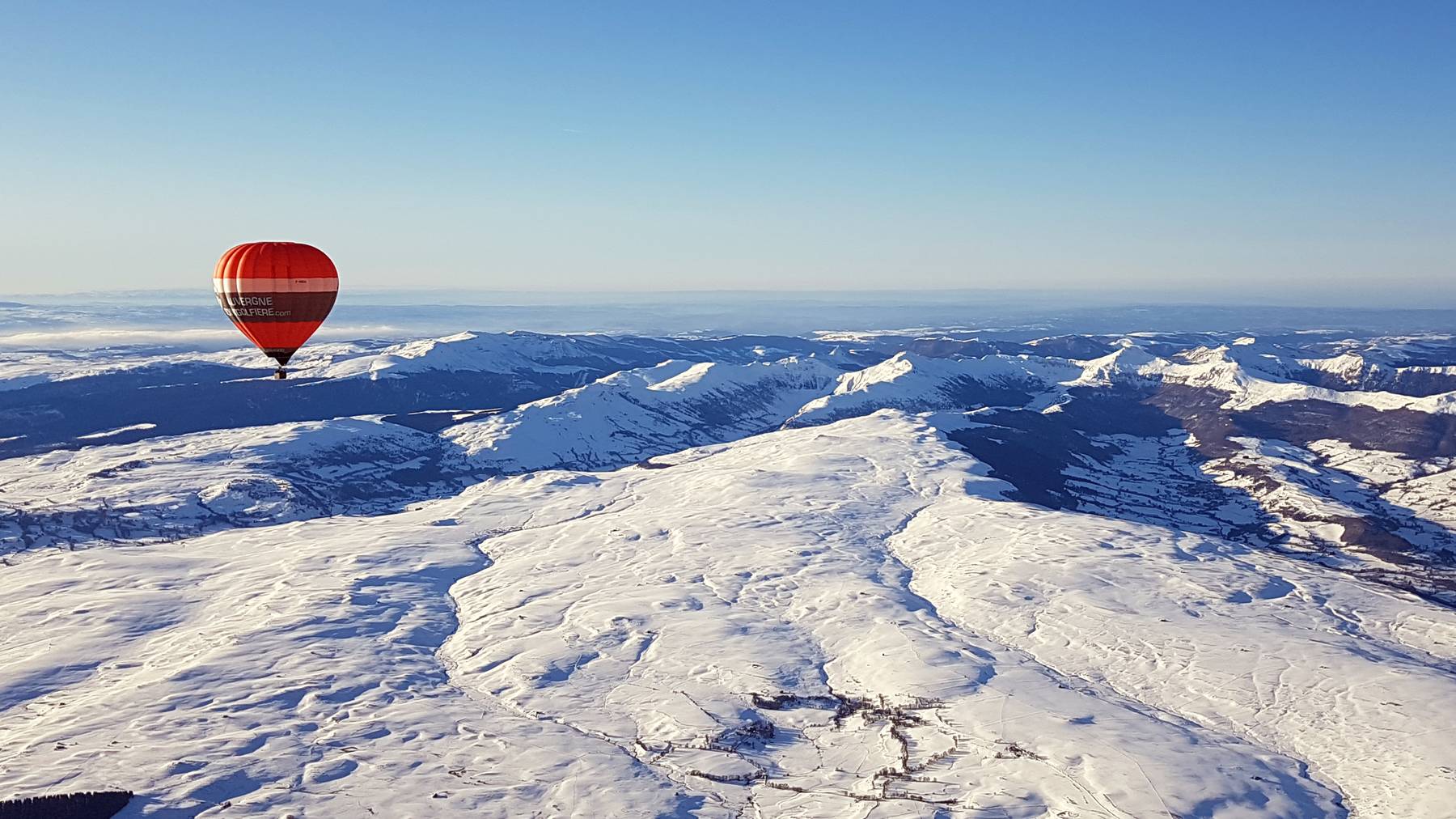 montgolfiere en auvergne