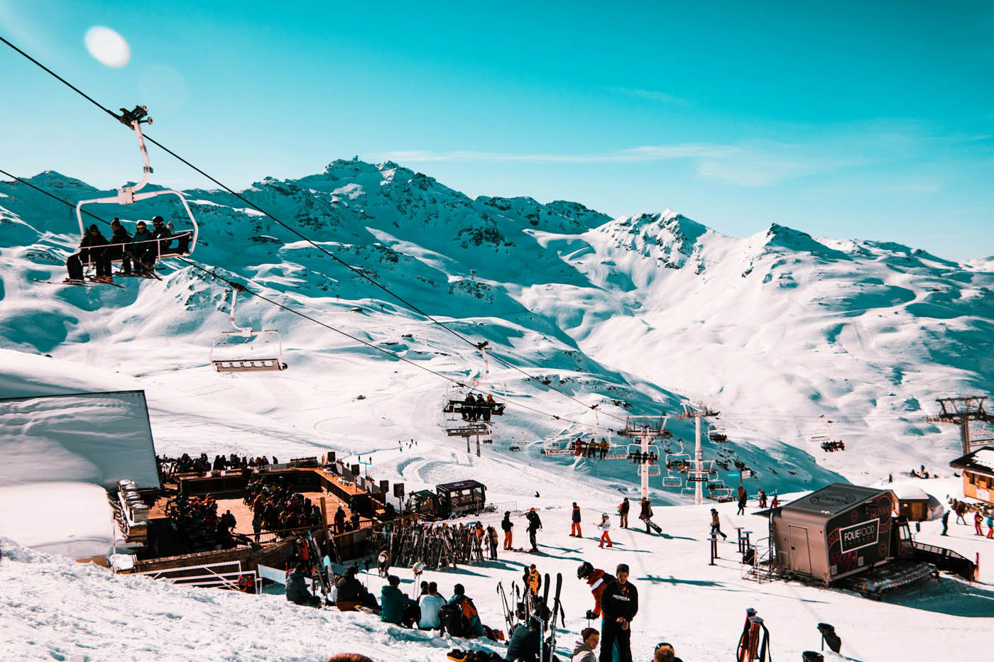 vêtements de ski stylés pour la folie douce